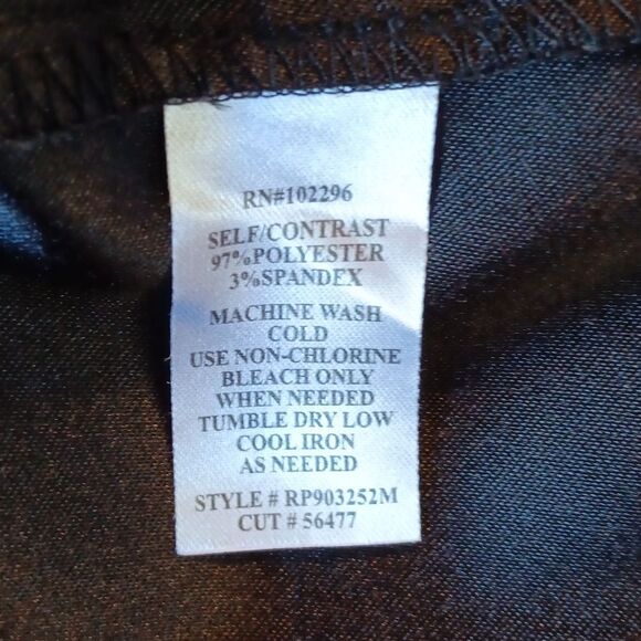 Connected Colorblock Dress - Picture 8 of 10